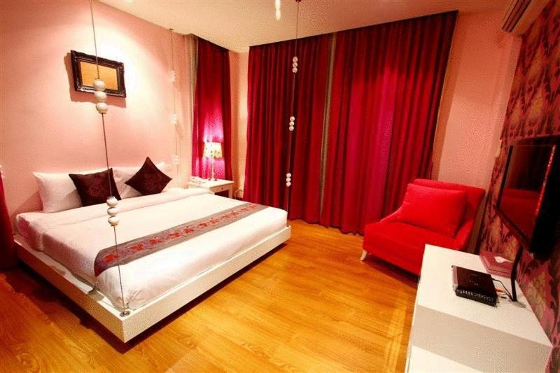 Khách sạn Glitz 3*